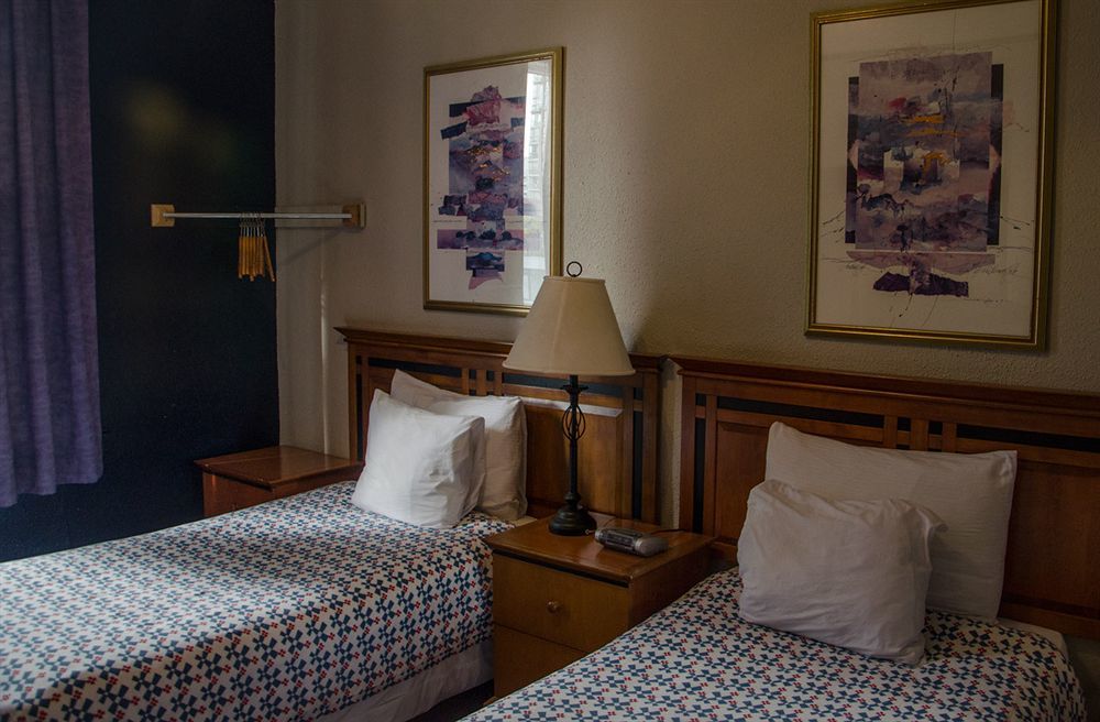 Hotel Ambassador Vancouver Zewnętrze zdjęcie