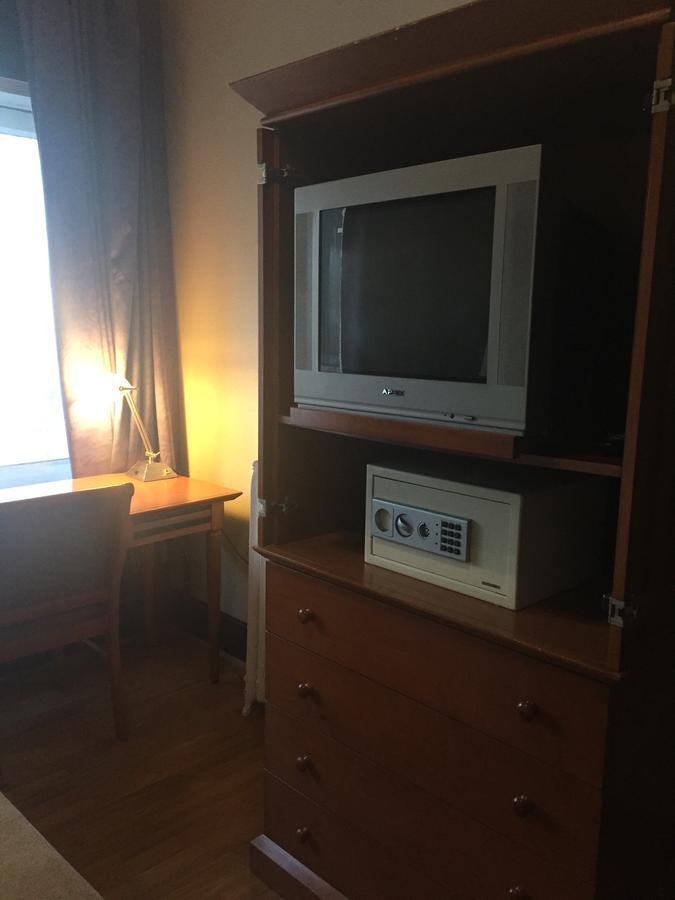 Hotel Ambassador Vancouver Zewnętrze zdjęcie