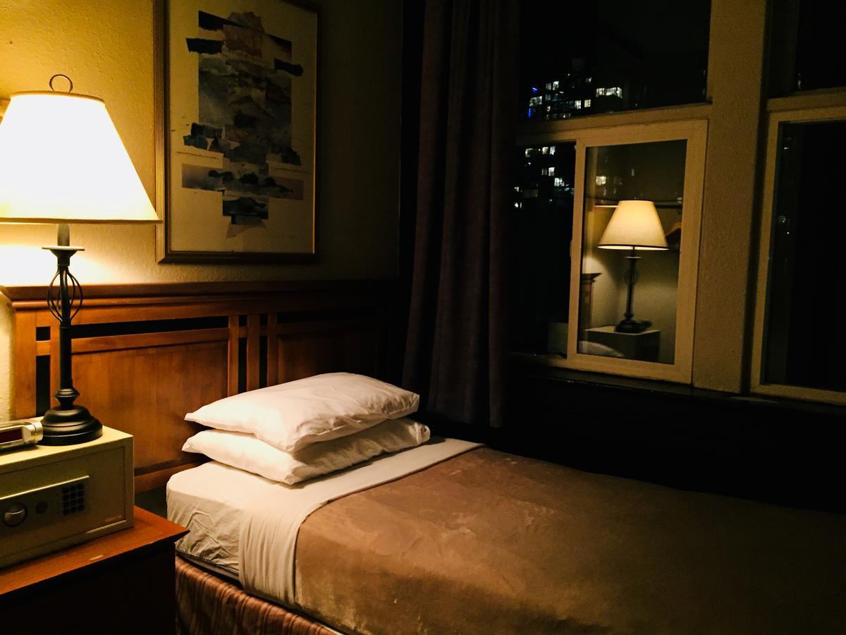 Hotel Ambassador Vancouver Zewnętrze zdjęcie