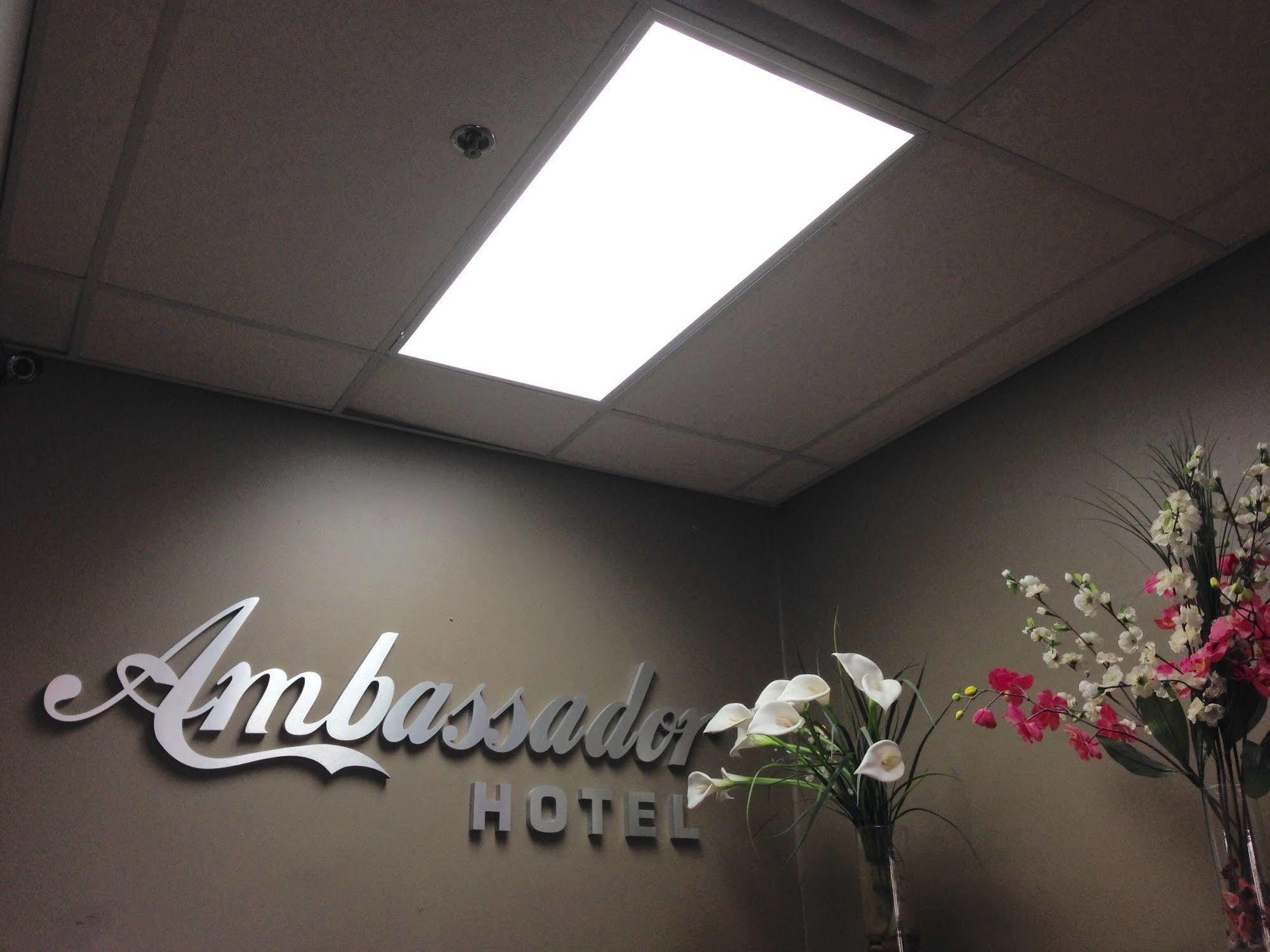 Hotel Ambassador Vancouver Zewnętrze zdjęcie