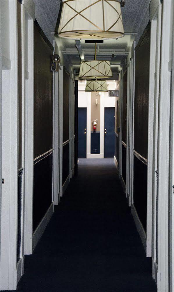 Hotel Ambassador Vancouver Zewnętrze zdjęcie
